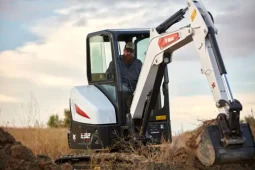 New Bobcat E32