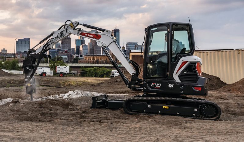 New Bobcat E40 full