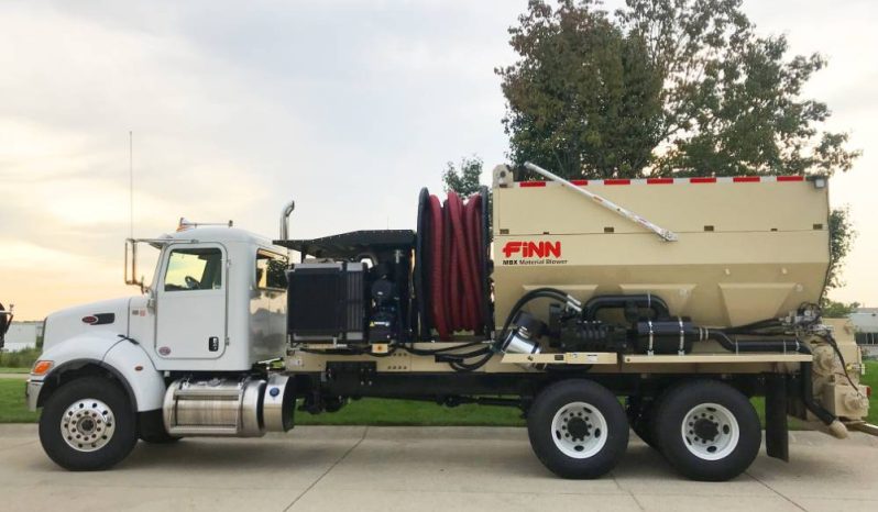 Finn MBX Material Blower full