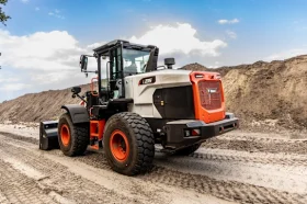 New Bobcat L235